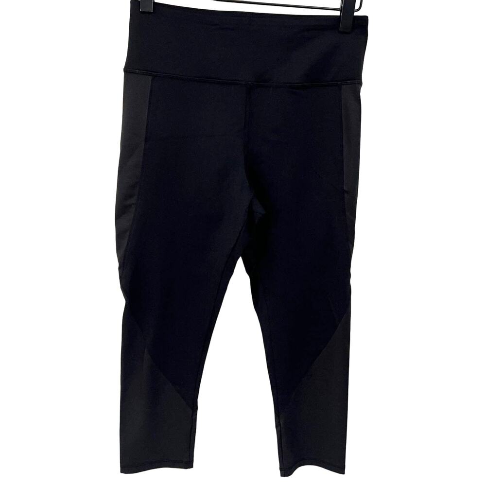 Forever 21 Sport Black Cropped Capri Leggings Activewear Size Small